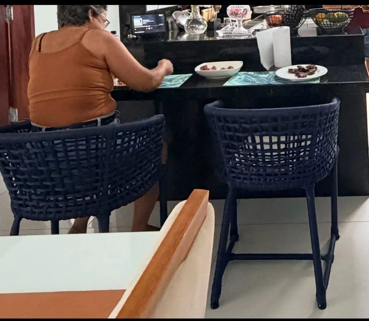 Duas cadeiras de balcão  - Foto 4