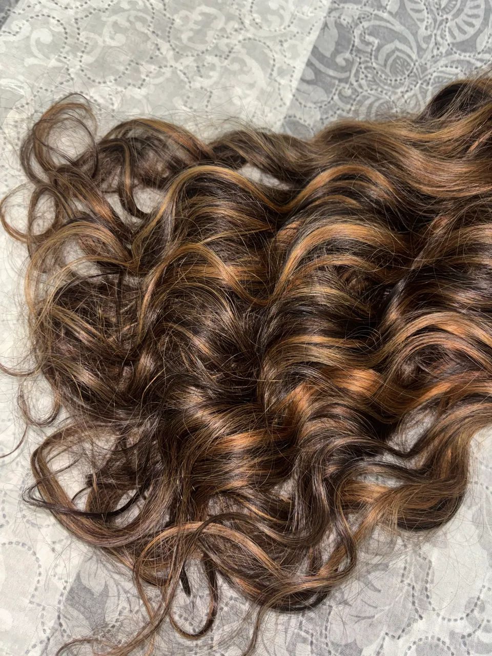Mega hair morena iluminada  - Foto 4