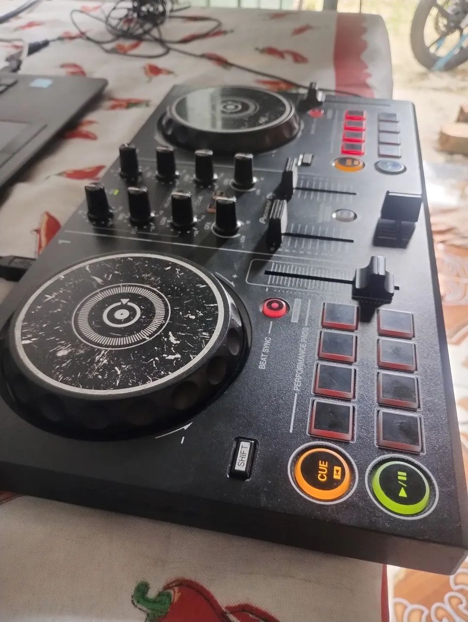 Controladora dj 200 para celular Android IOS