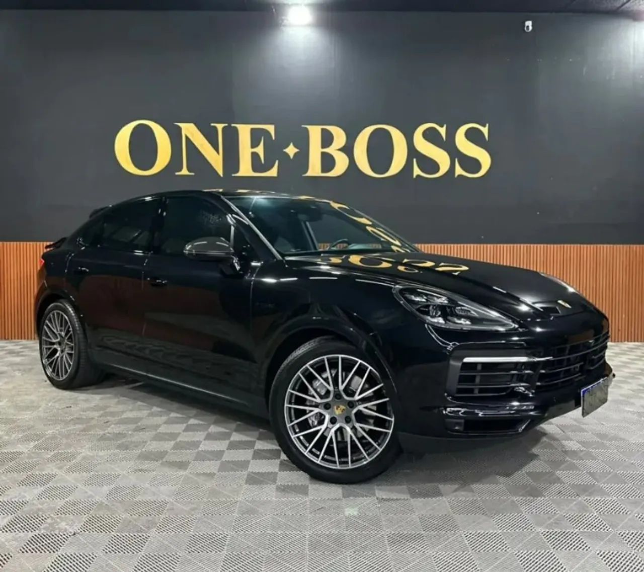 Porsche Cayenne 2022