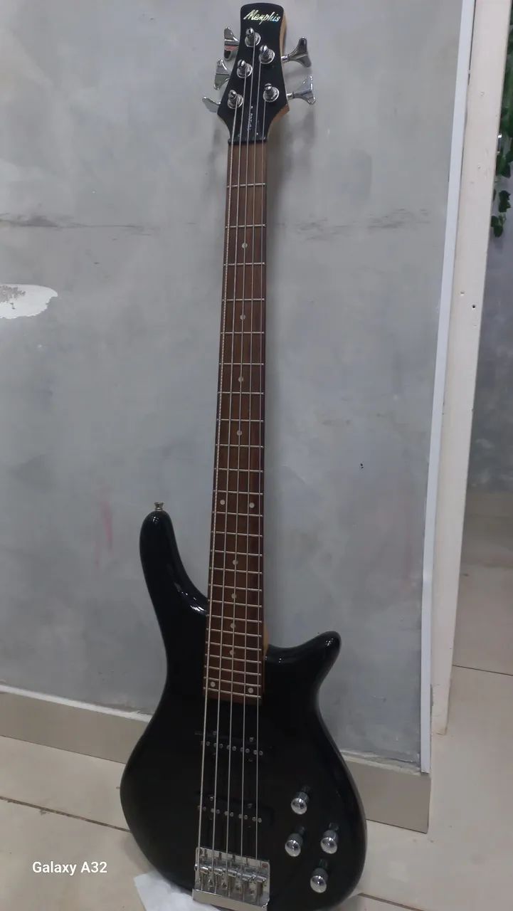 Baixo TB-540 MEMPHIS