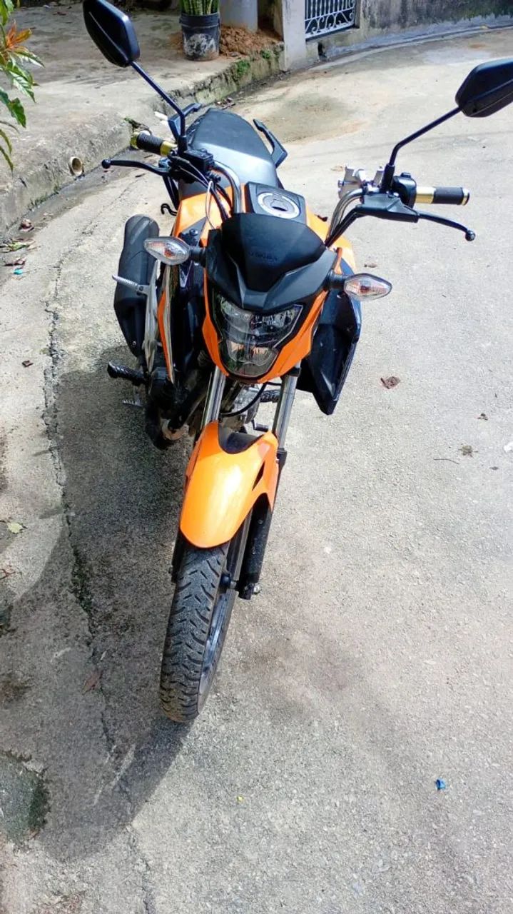Moto  nova