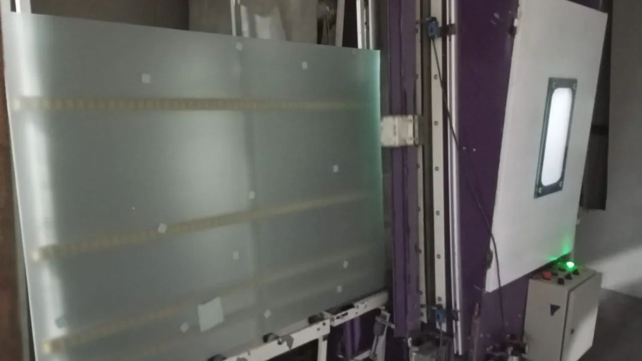 Jateadeira automática para vidros e espelhos. - Foto 2