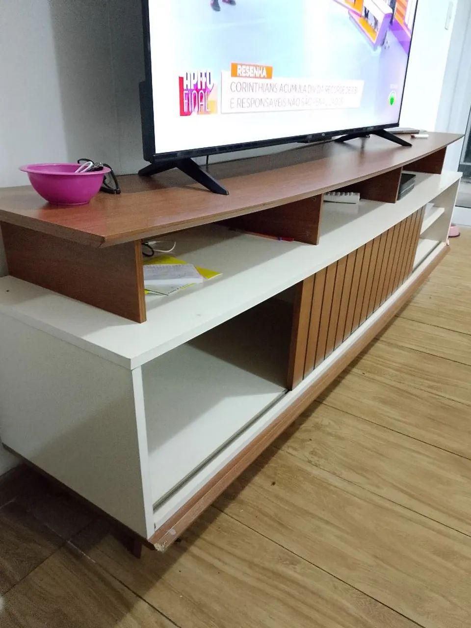RACK RIPADO COM PORTA DE CORRER