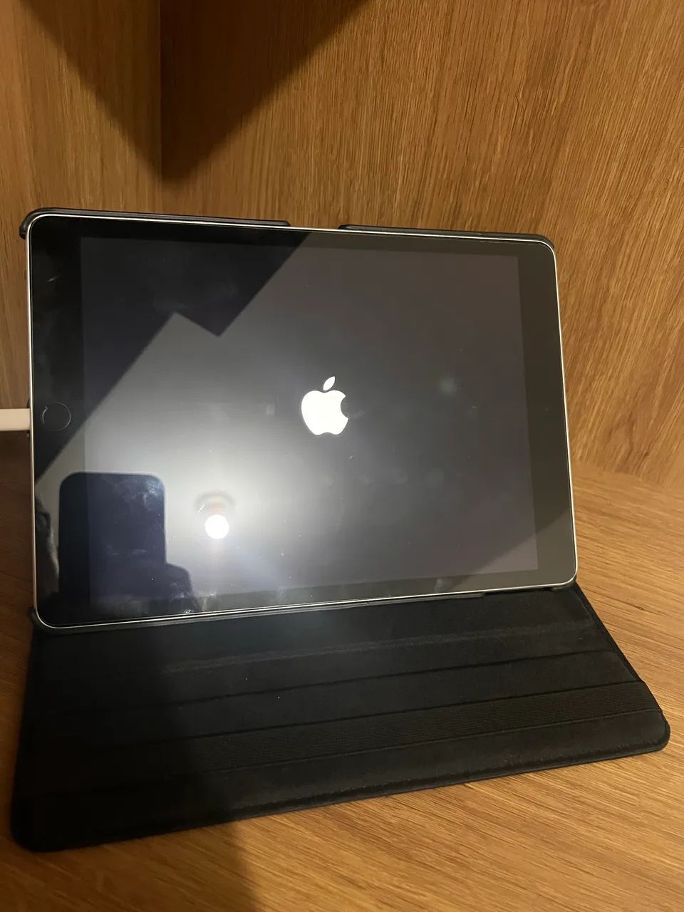 iPad 9 geração 64gb com película e capa + caixa original - Foto 3