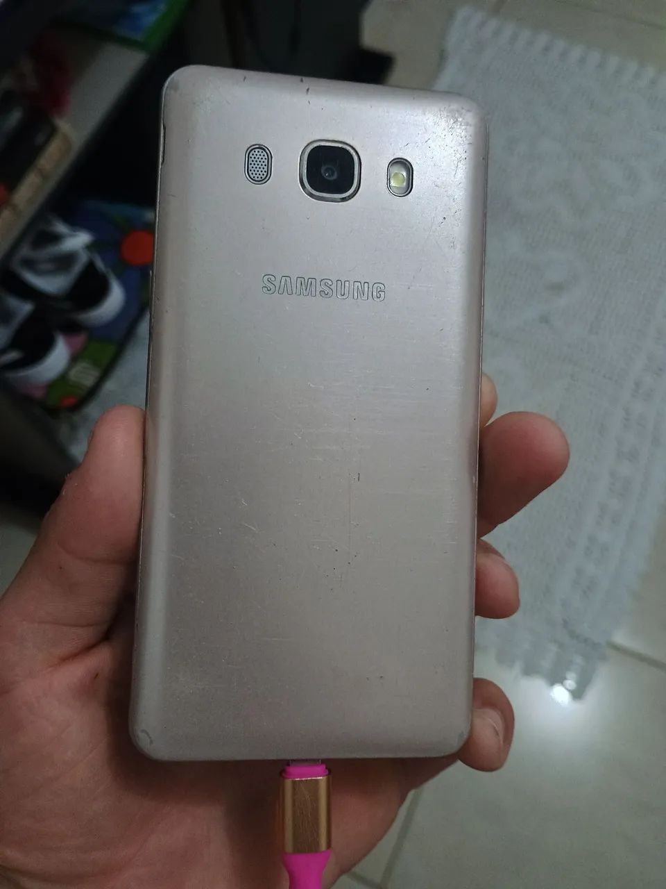 Vendo ou troco Samsung j5  - Foto 2