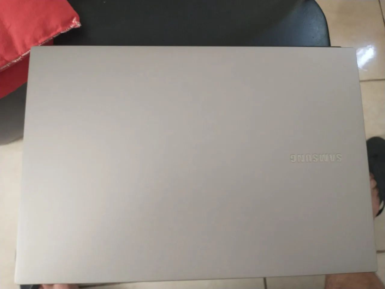 VENDO NOTEBOOK SAMSUNG  - Foto 2