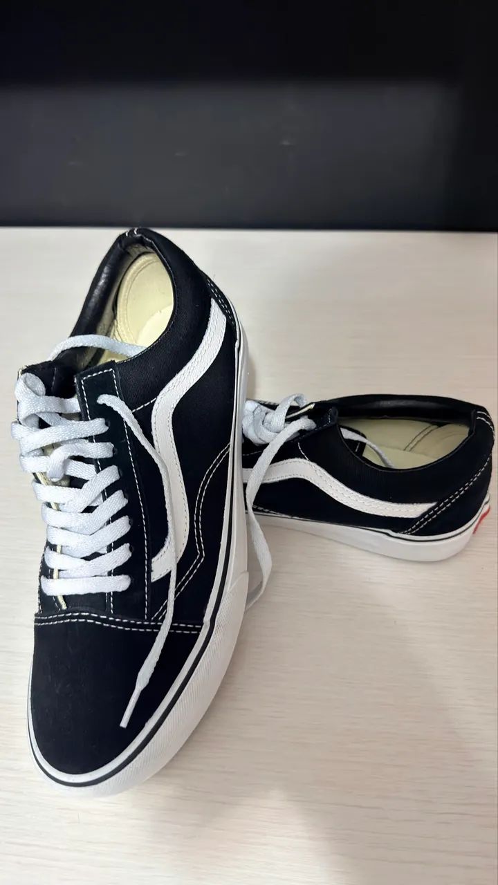 Vans Old Skool 39 - Preto e Branco NOVO