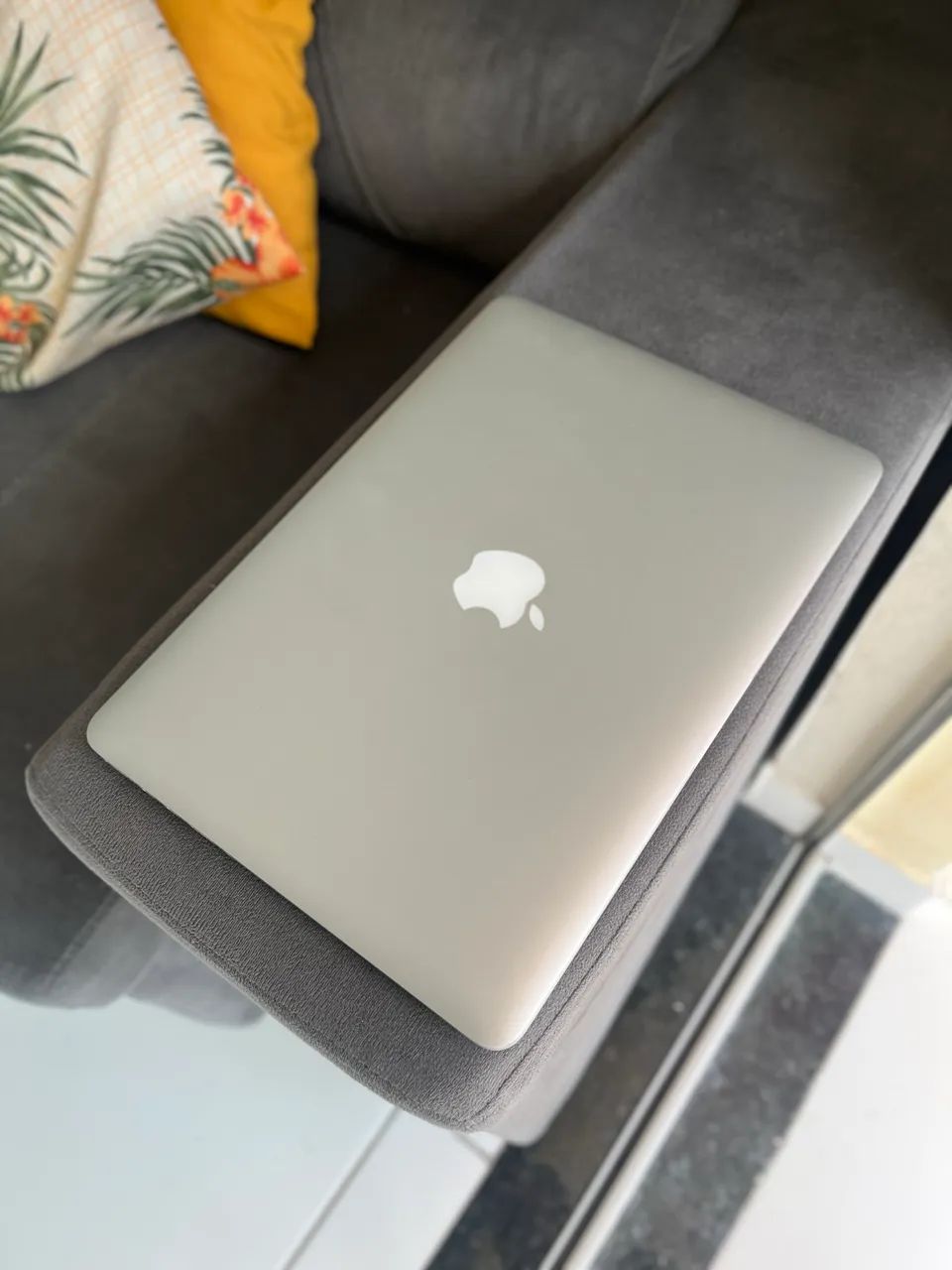 MacBook Pro Retina 13" i5 8GB RAM 250GB SSD   - Foto 3