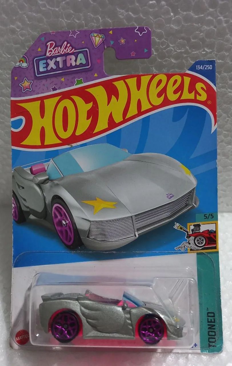 Miniaturas Hotwheels Temática Barbie  - Foto 2