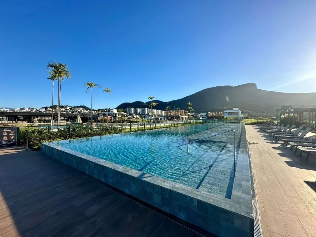 Terreno à venda, 300 m² por R$ 850.000,00 - Pedra Branca - Palhoça/SC