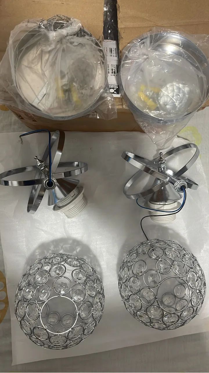 Arandelas para sala ou quarto 