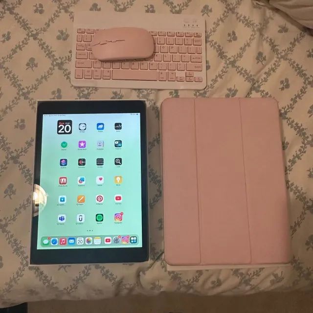 IPAD 9ª geração 64gb + capinha, mouse e teclado bluetooth 
