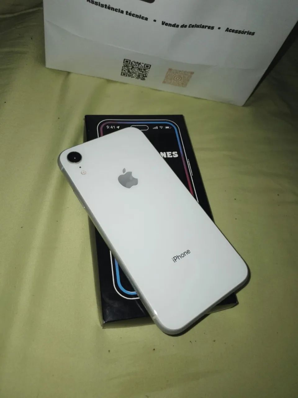 iPhone XR 