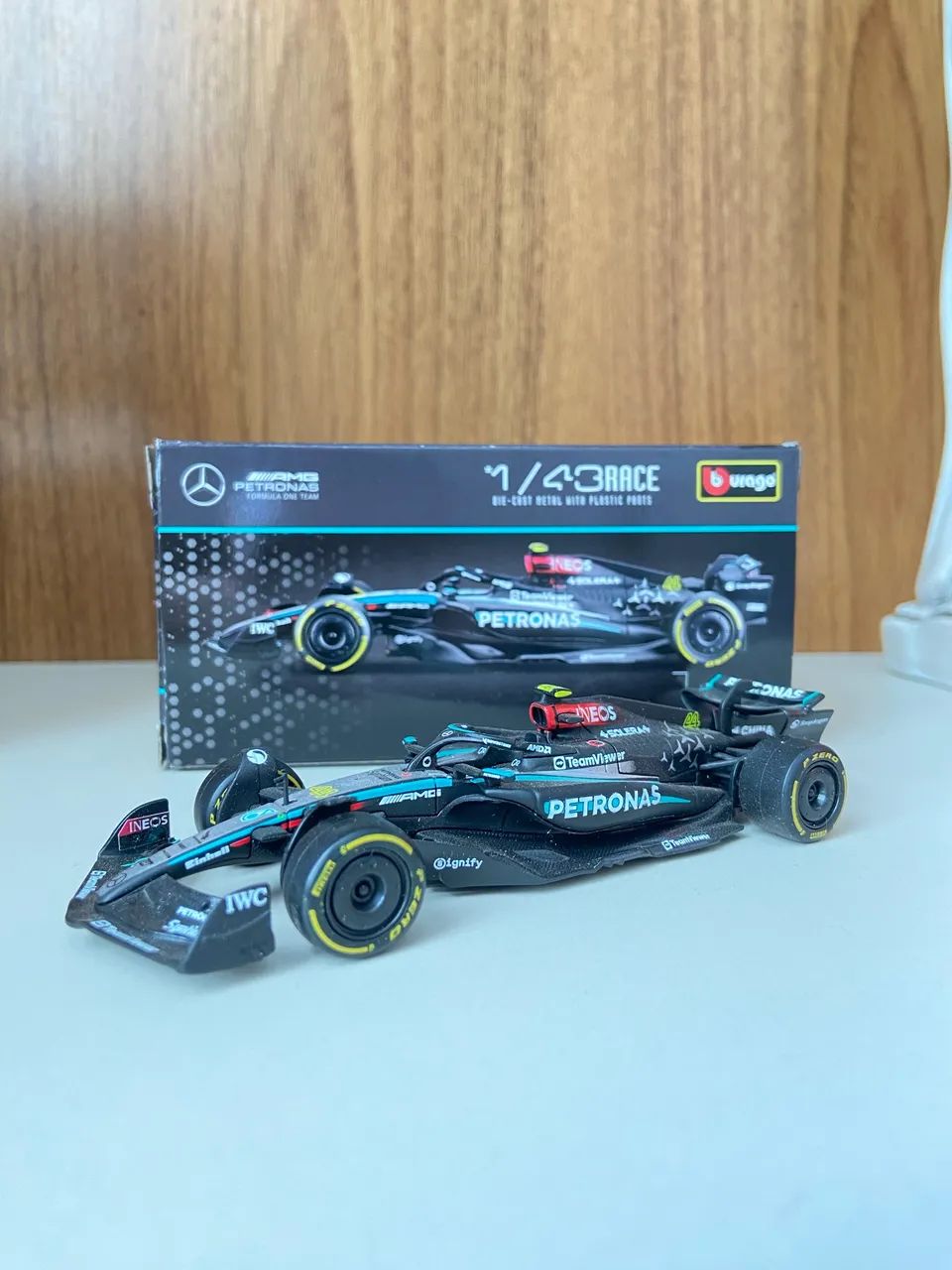 Miniatura Formula 1 - F1 W15 - Foto 2