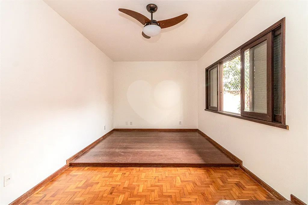 4 quartos duas suites mais edicula - Foto 3
