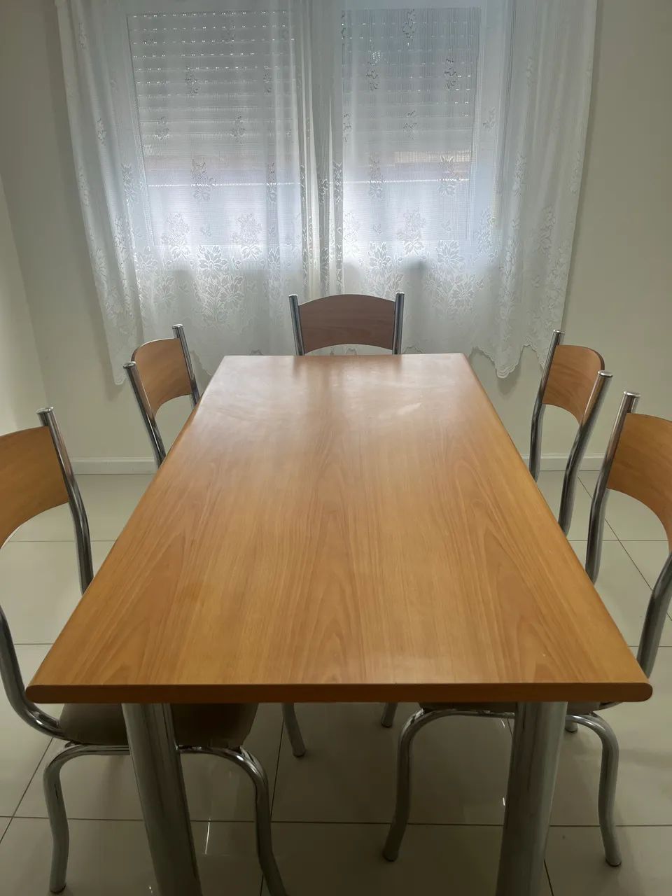 Mesa de Jantar com 6 Cadeiras - Foto 4