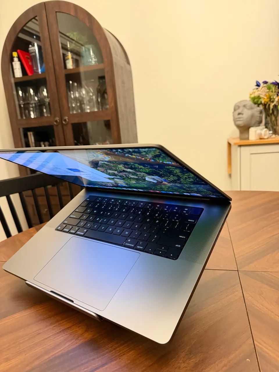 MacBook Pro 16 M1 Pro 32GB RAM 1TB SSD - Excelente Esta - Foto 5