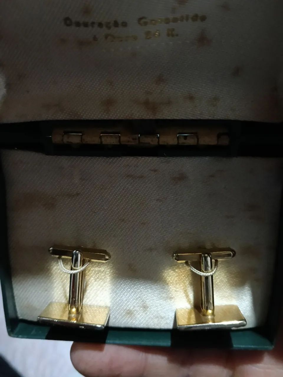 Antigo Par de Abotoaduras "It" ? Banhado a Ouro 24K (Com Estojo) - Foto 2