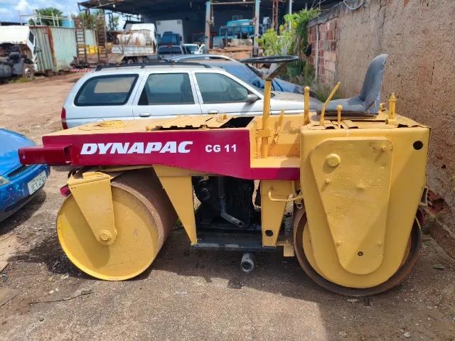 Máquina Rolo compactador de Asfalto DYNAPAC C11 - Foto 5