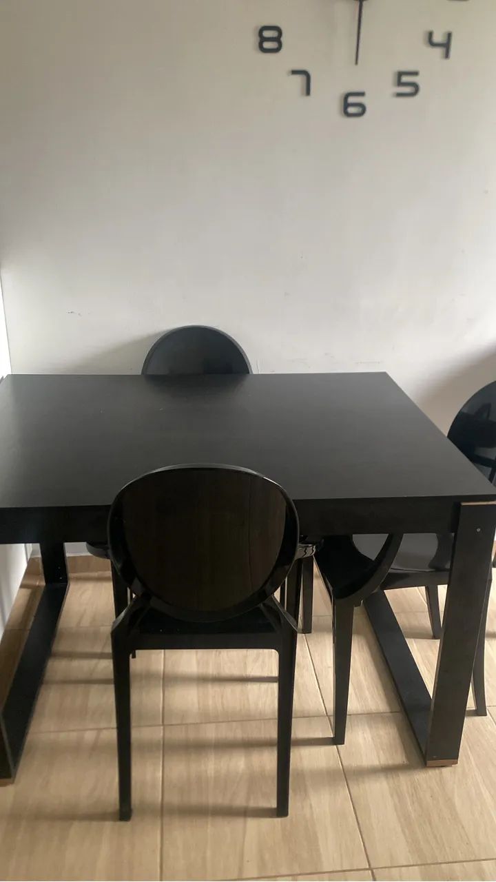 Vendo cadeiras e mesa de madeira  - Foto 3