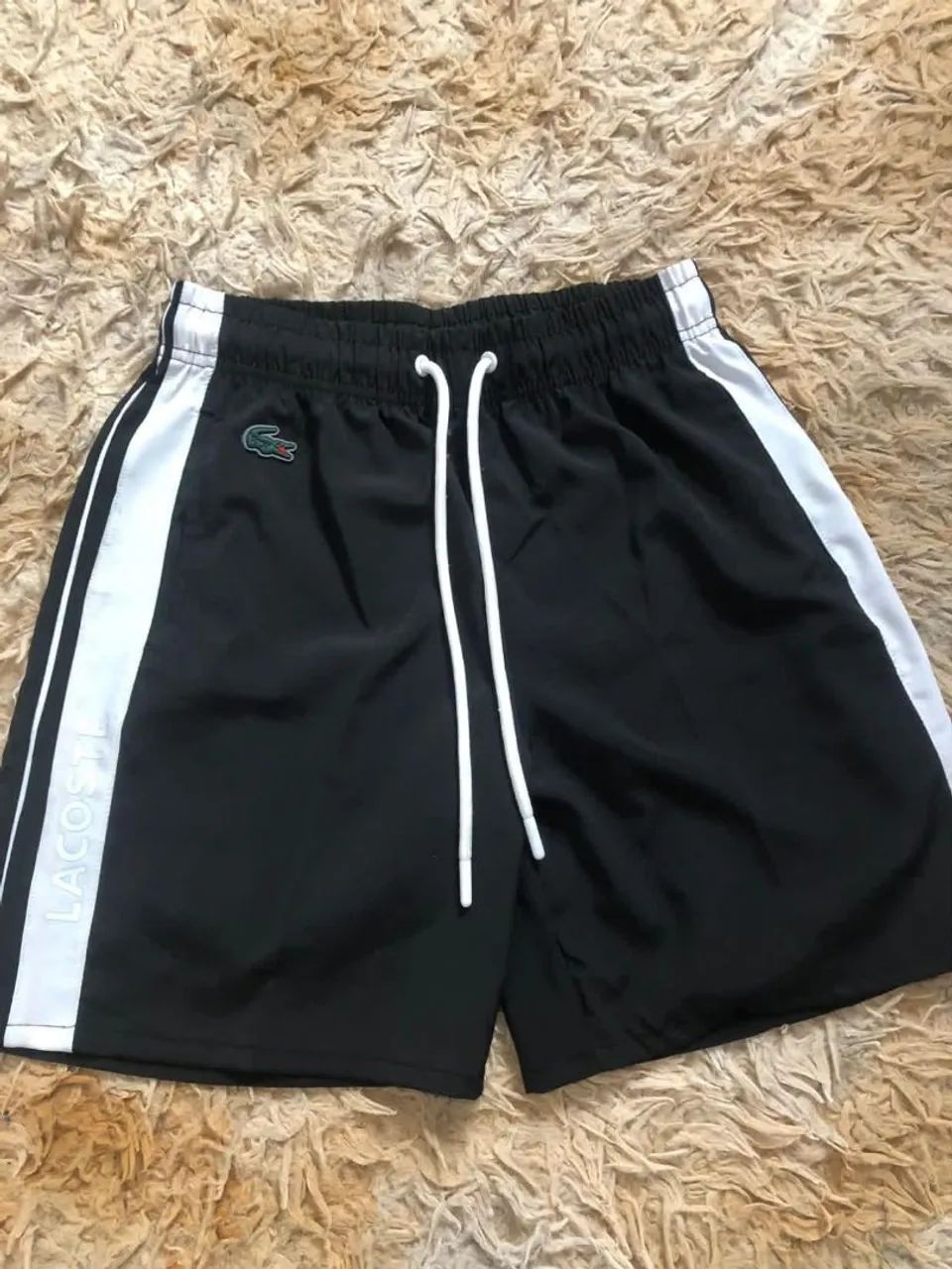 Calção Lacoste Premium ? 