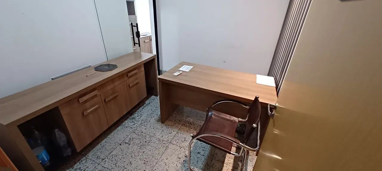 Sala comercial mobiliada, com  29 metros quadrados, Fórum Bussines no  Adrianópolis - Mana - Foto 4