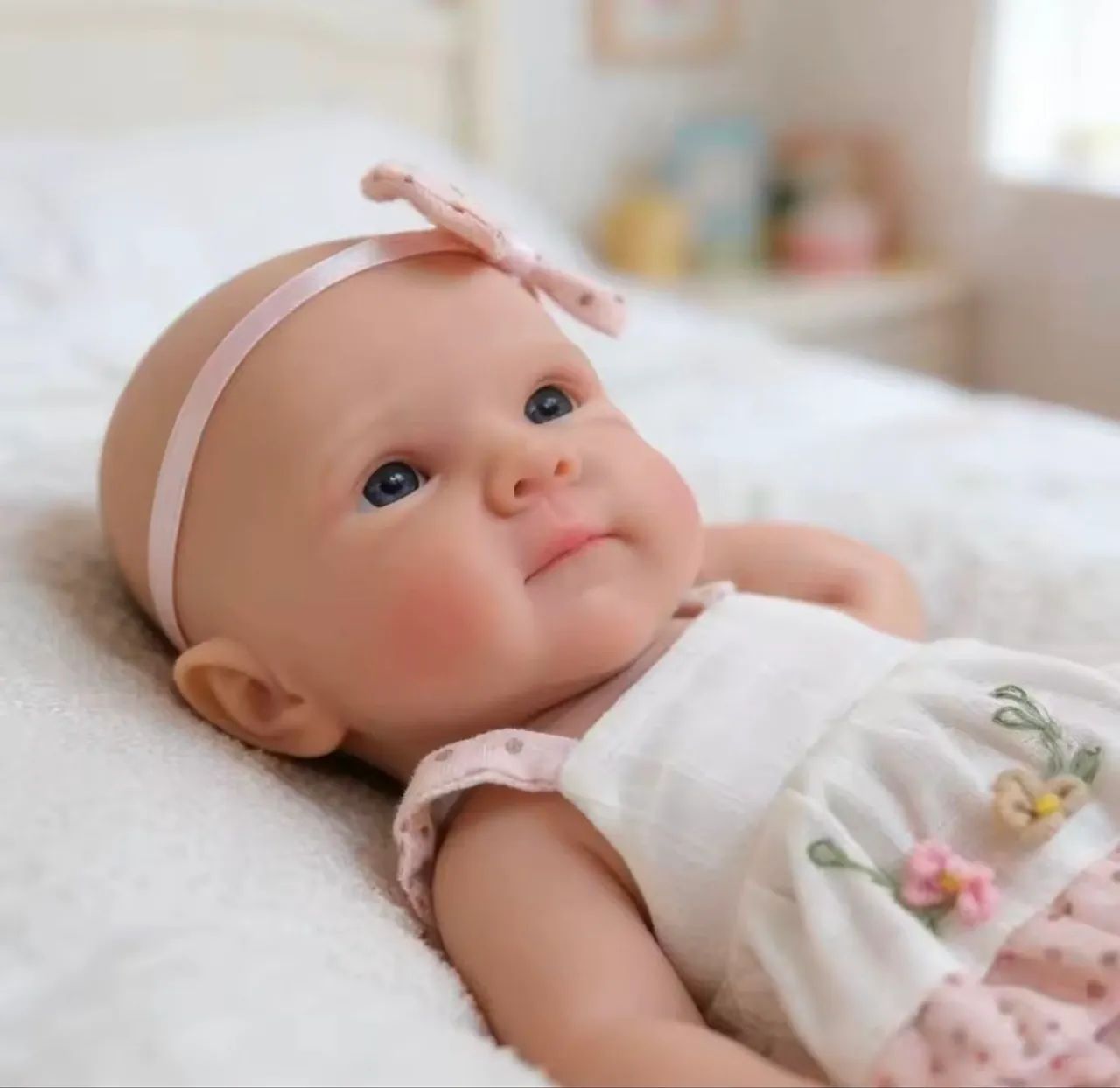 Bebê Reborn de Silicone Sólido 32cm Menina - Foto 4
