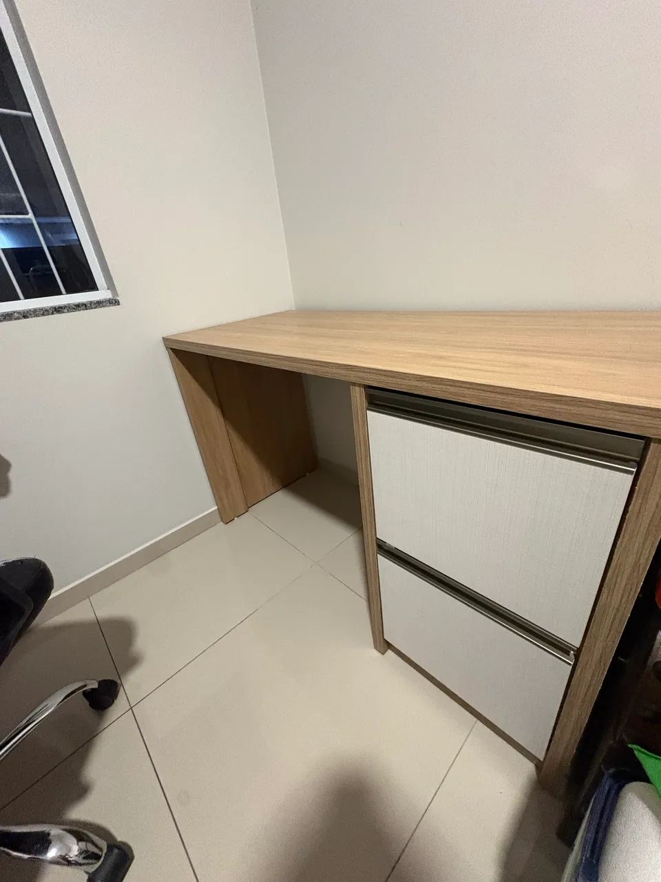 Mesa de Escritório com 2 Gavetões em MDF - Foto 3
