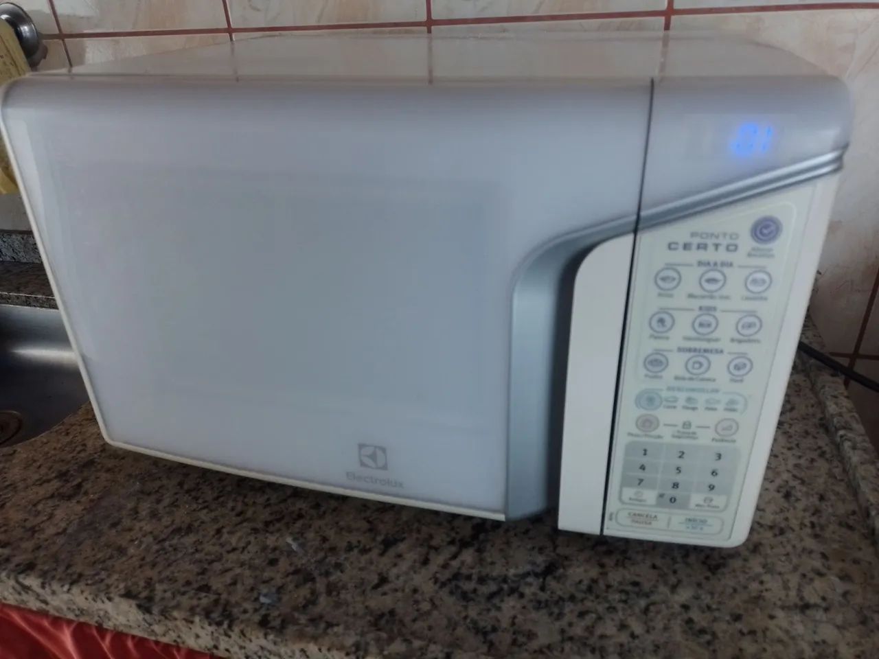 Microondas Eletrolux 30 litros top ( pix- visa)