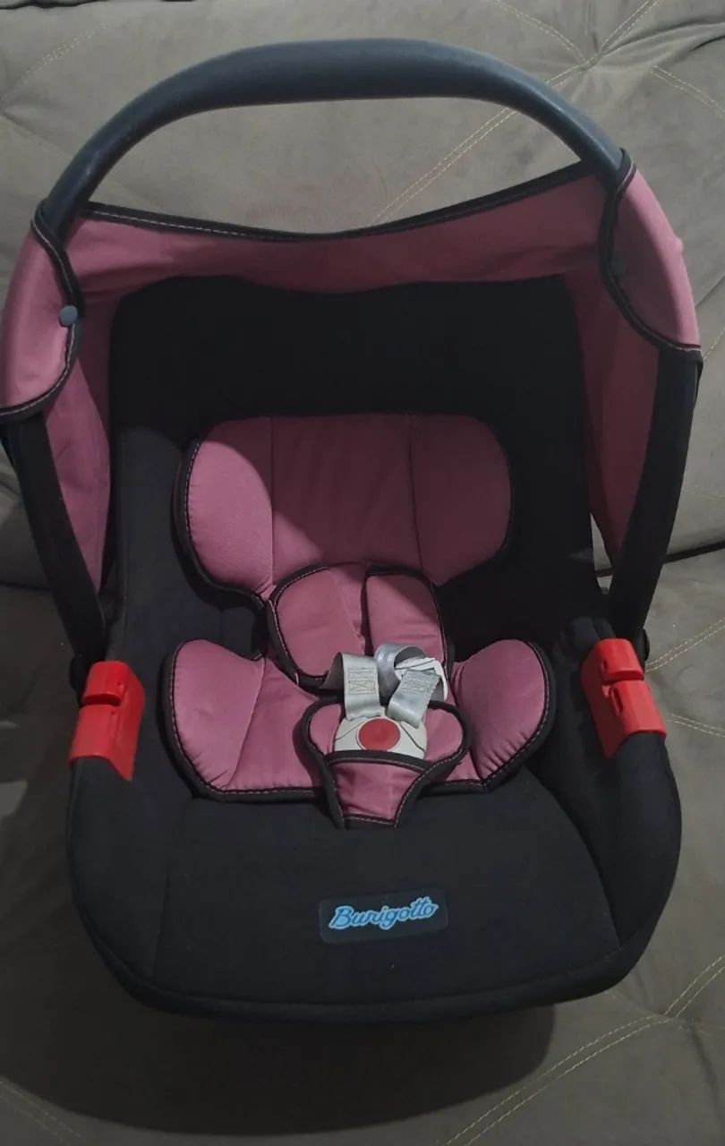 Bebê conforto com base para acoplar ambos marca Burigotto