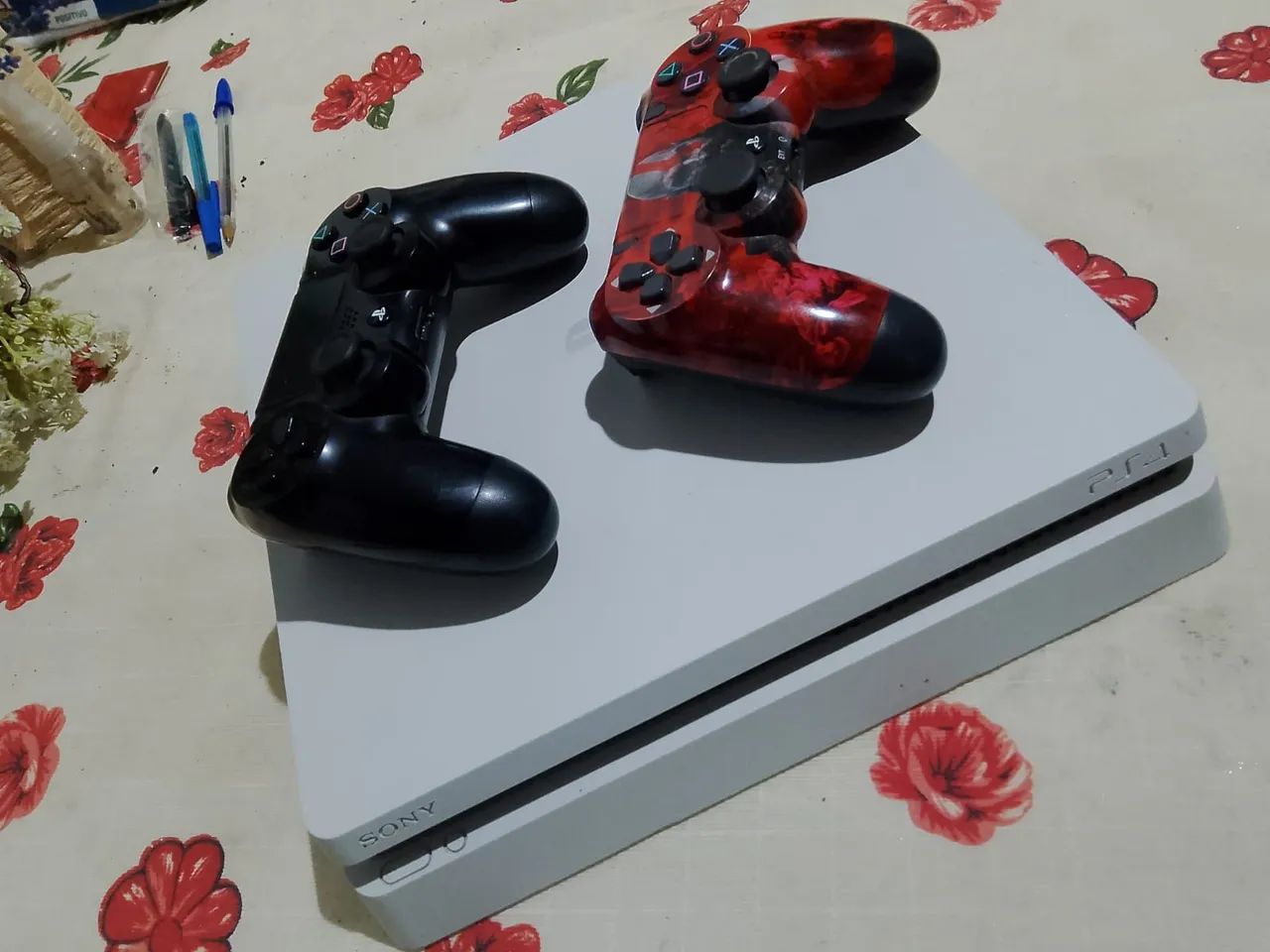 Ps4 slim branco 