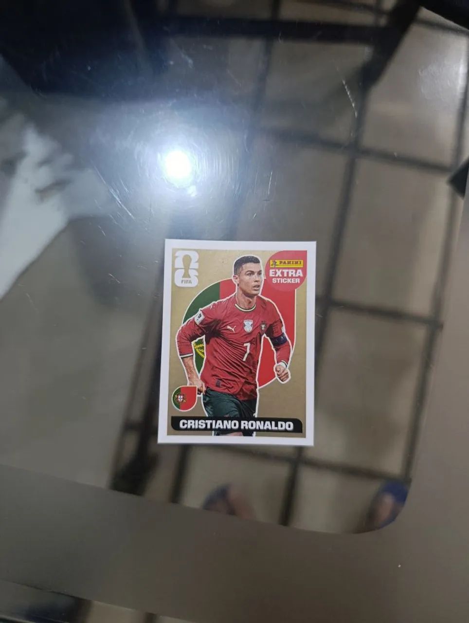 Figurinha Cristiano Ronaldo lengend de ouro  - Foto 2