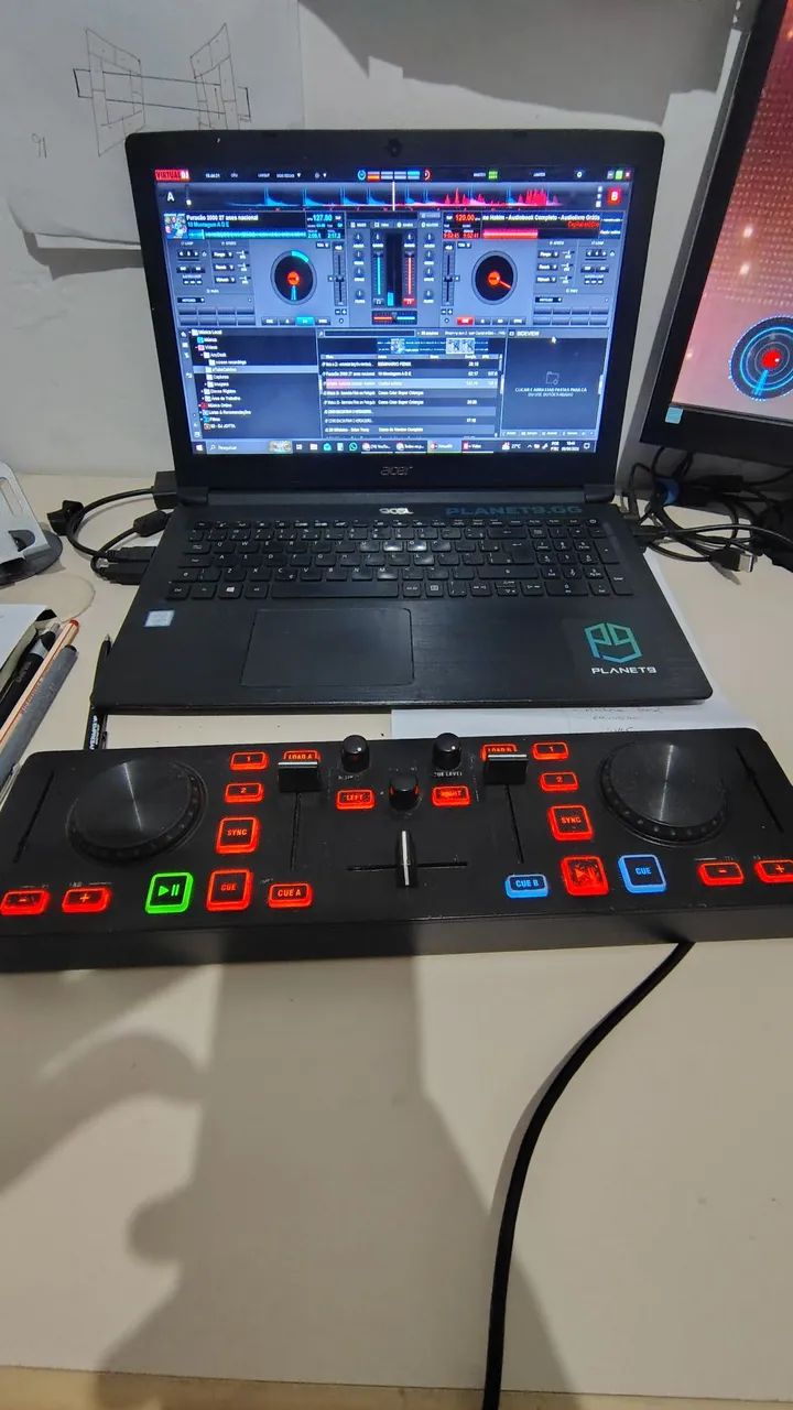Controladora DJ Behringer - Foto 3