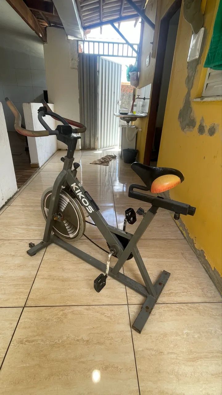 Bicicleta Ergométrica Kikos