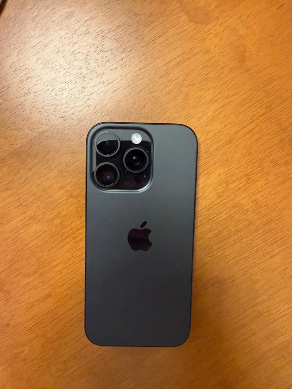 Iphone 16 Pro 128 GB titãnio preto - Foto 2