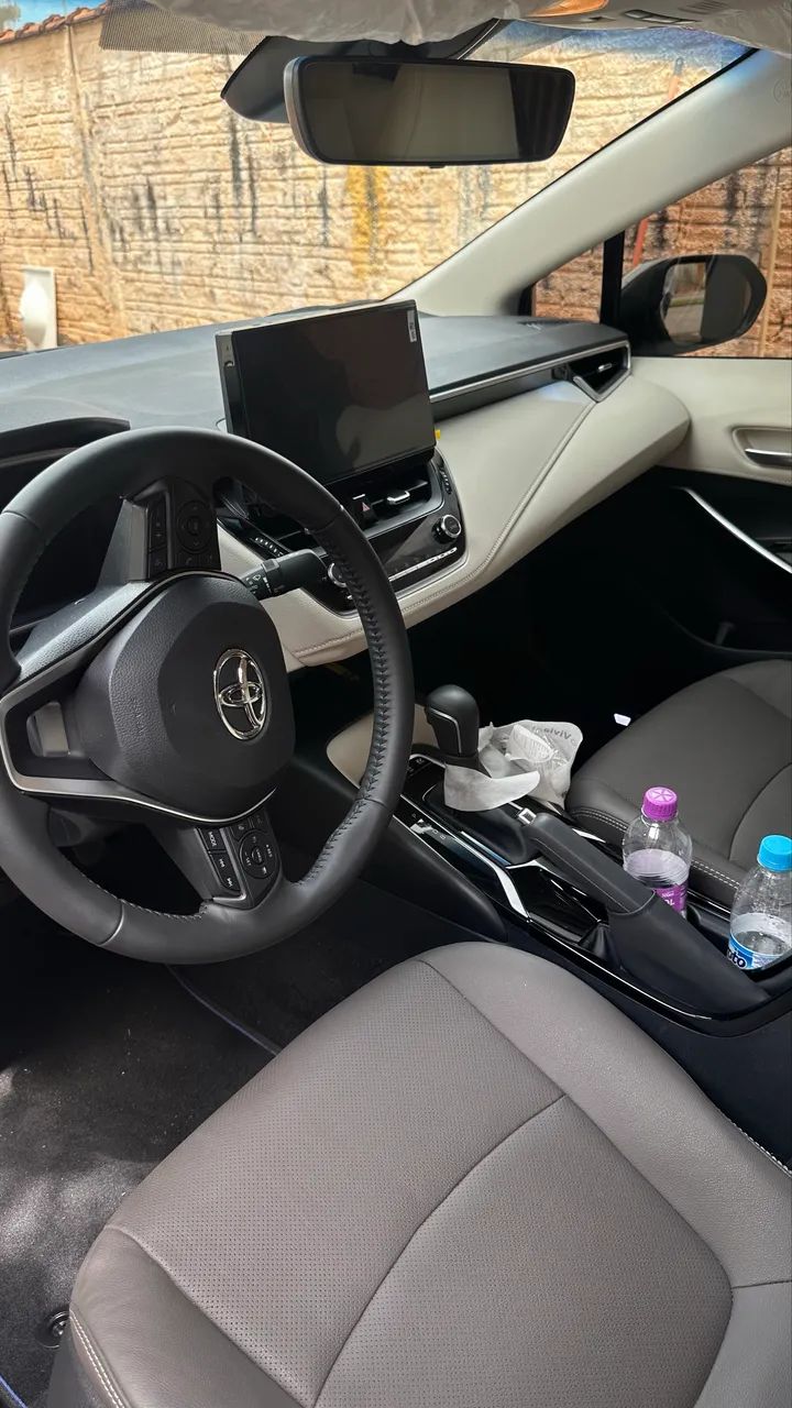 Toyota Corolla Altis Prem. Hybrid 1.8 Flex AUT 2025 - Foto 4