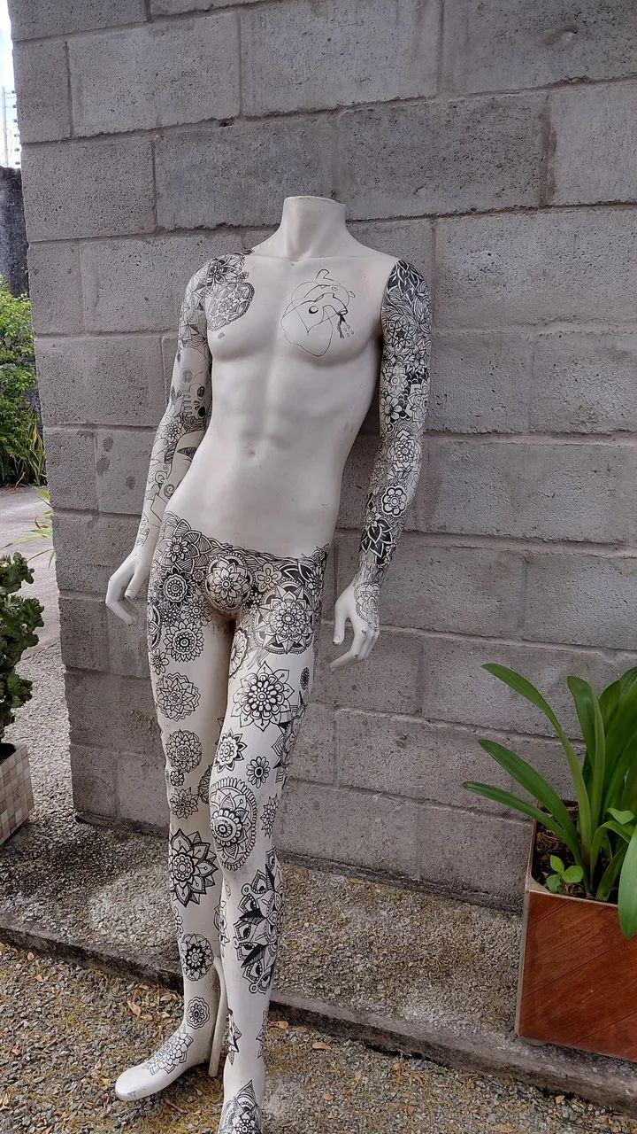 MANEQUINS CUSTOMIZADOS COM ARTE - Foto 2