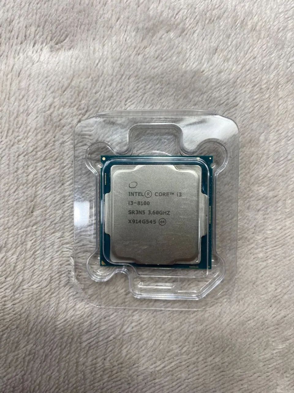 Processador Intel I3 8100