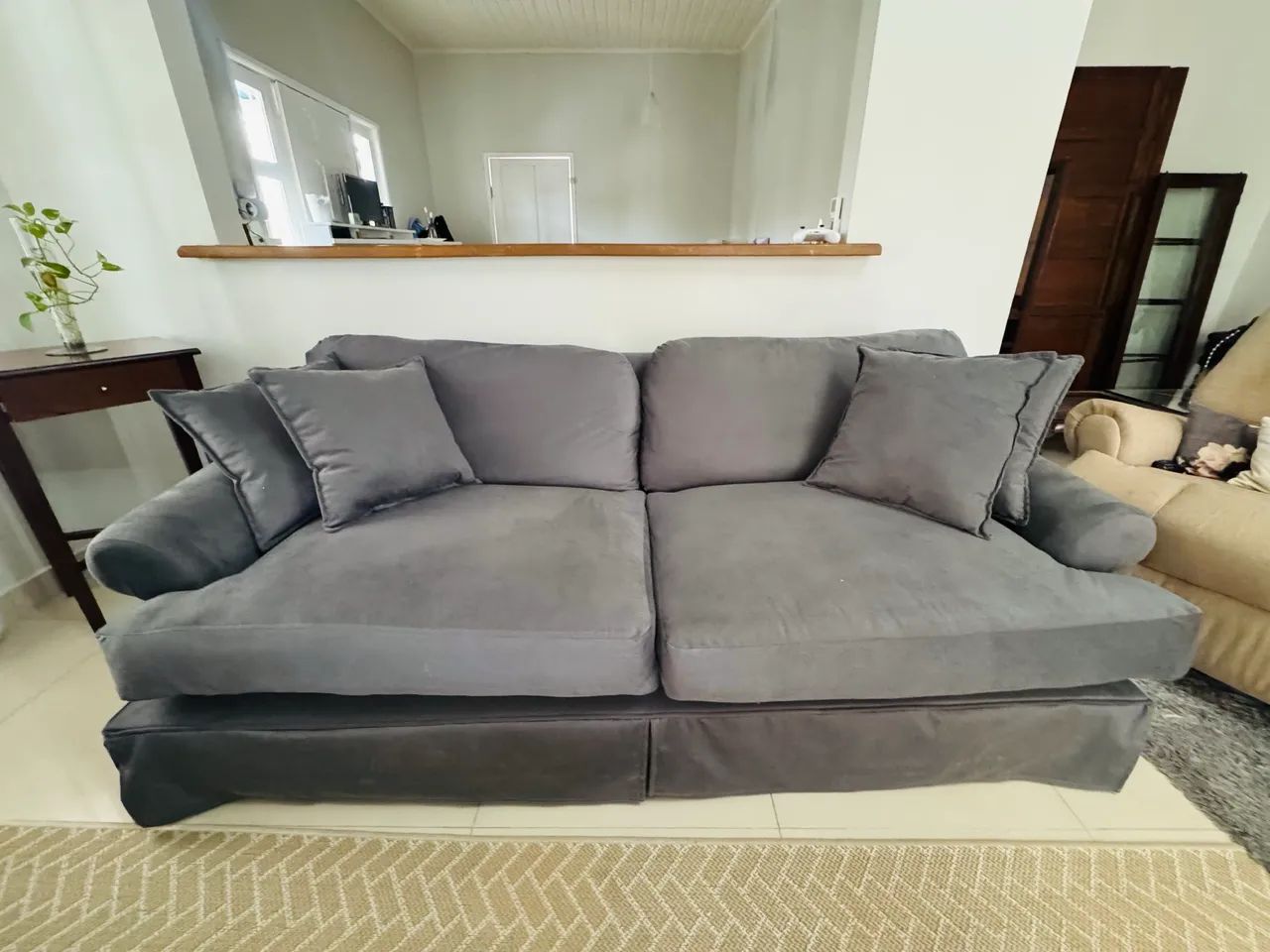 Conjunto de Sofá Completo - Elegante, Confortável e em Perfeito Estado 