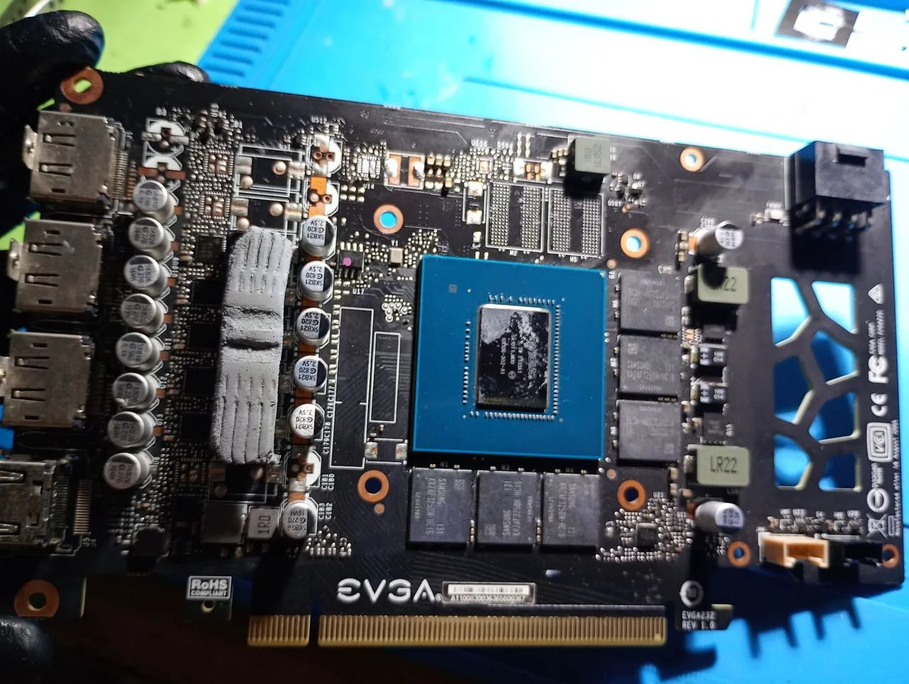 Conserto de Placa de Vídeo (Reballing-BGA)