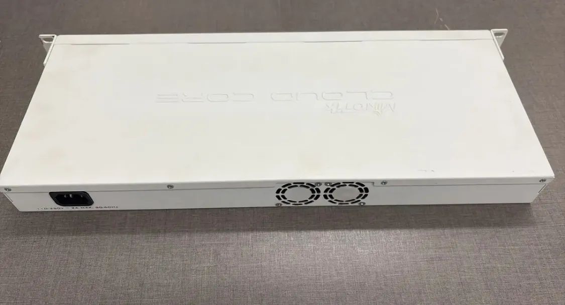 CCR 1036 Mikrotik Cloud Core Ccr1036-12g-4s