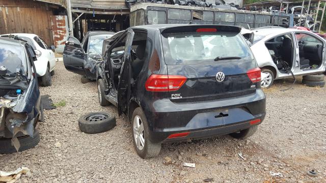 Sucata Novo Fox 2015 para retirada de peças - Foto 2