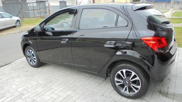 Onix 1.4 LTZ - Único Dono - Foto 12