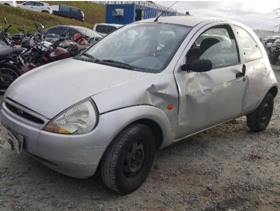 Desmontando Ford/ ka 1998 - Foto 7