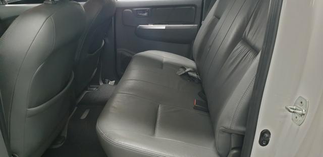 Toyota Hilux CD Srv 2.7 Flex VVTi 14/15 - Foto 17