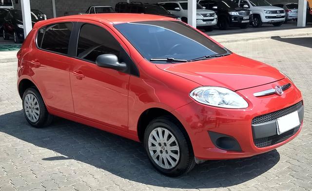 Fiat Palio 1.0 attractive ano 2017