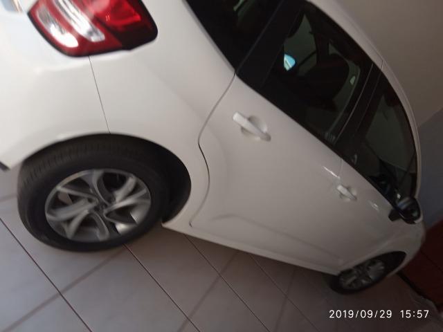 Carro - Foto 3
