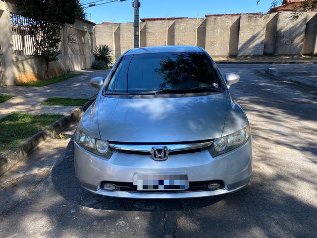 Honda Civic LXS 1.8 2008 Automático - Foto 2