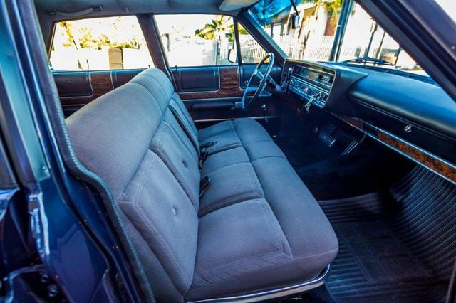 Relíquia de Colecionador Ford Landau com placa Preta 1980! - Foto 15